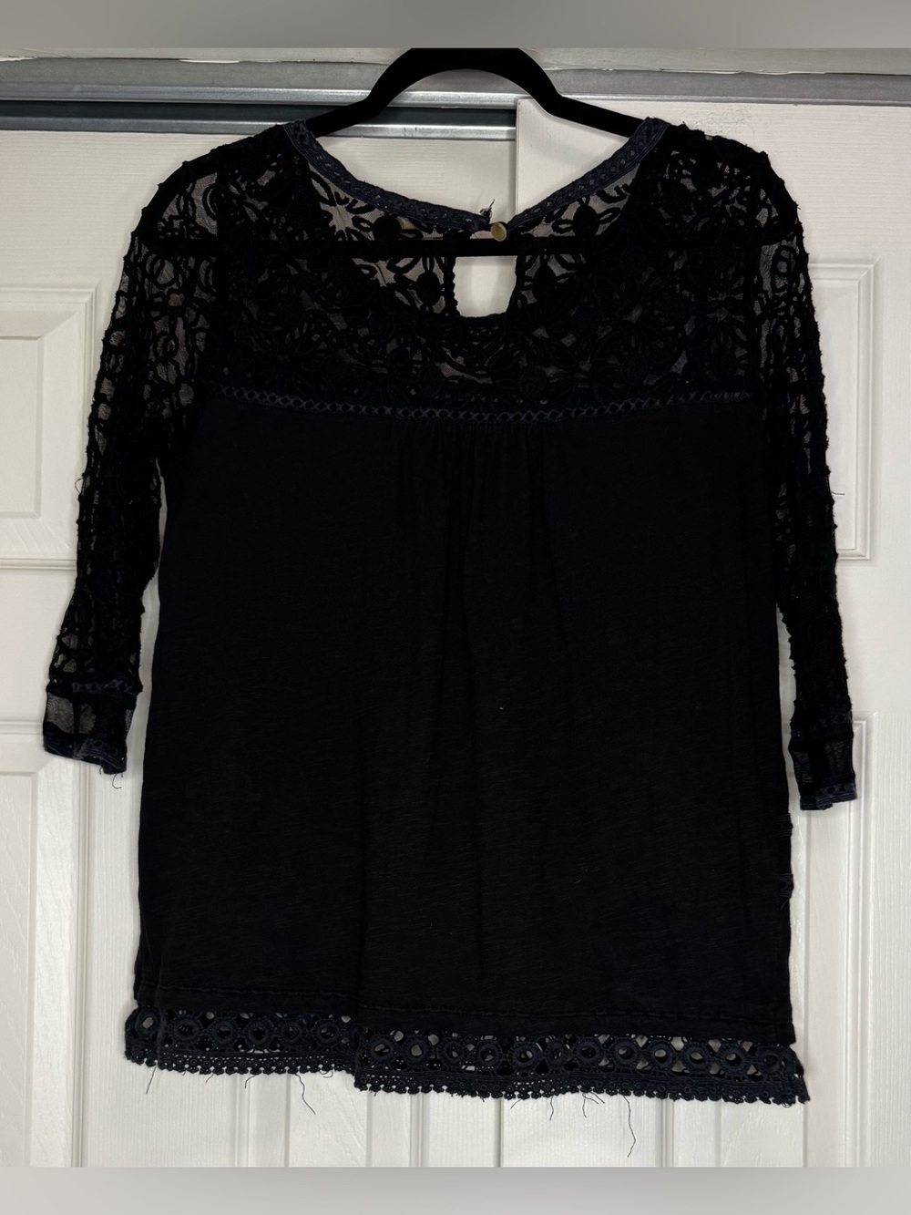 Meadow Rue by Anthropologie Black Lace Sleeve Blouse - Size M - Picture 4 of 5